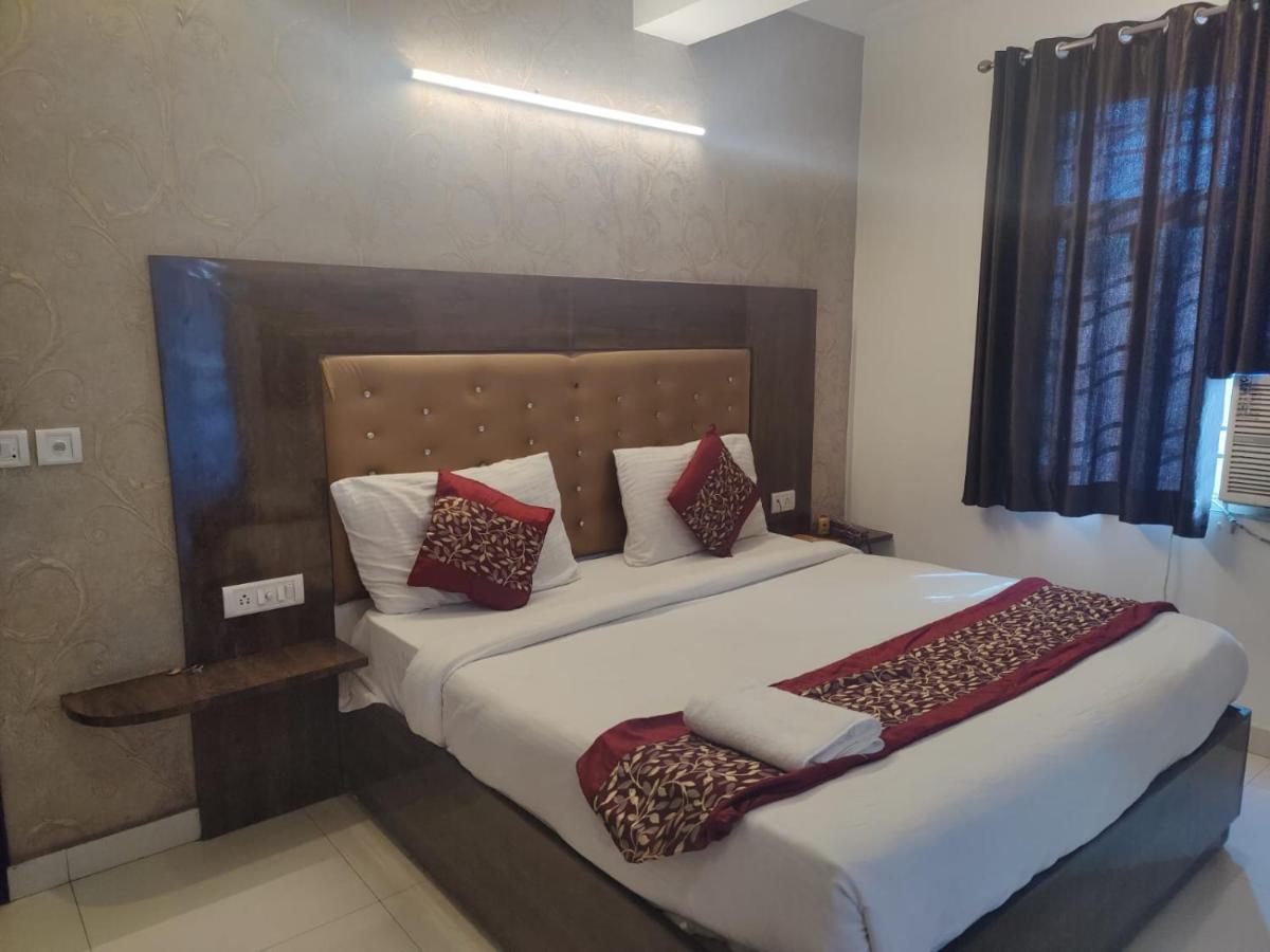 Hotel Ark Avalon- Near Delhi Airport, New Delhi Nova Deli Exterior foto