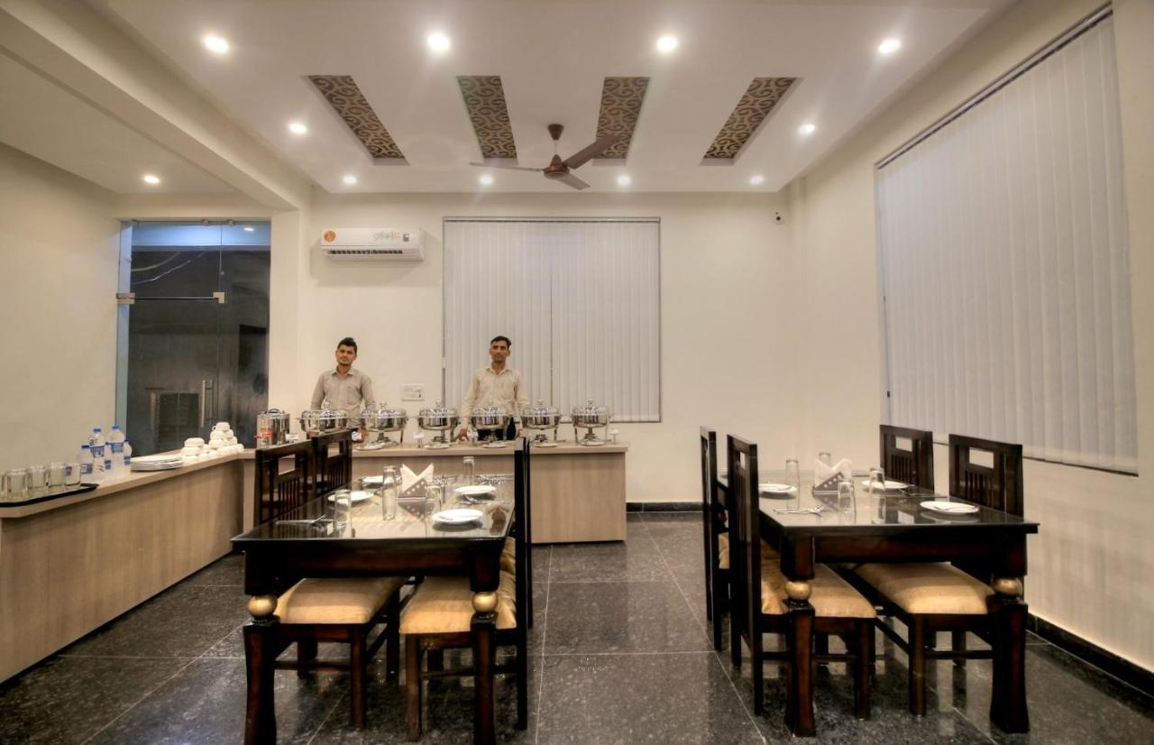 Hotel Ark Avalon- Near Delhi Airport, New Delhi Nova Deli Exterior foto